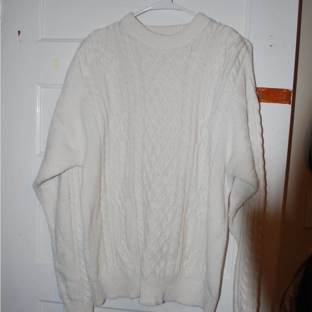 Prides Landing White Cable Knit Sweater